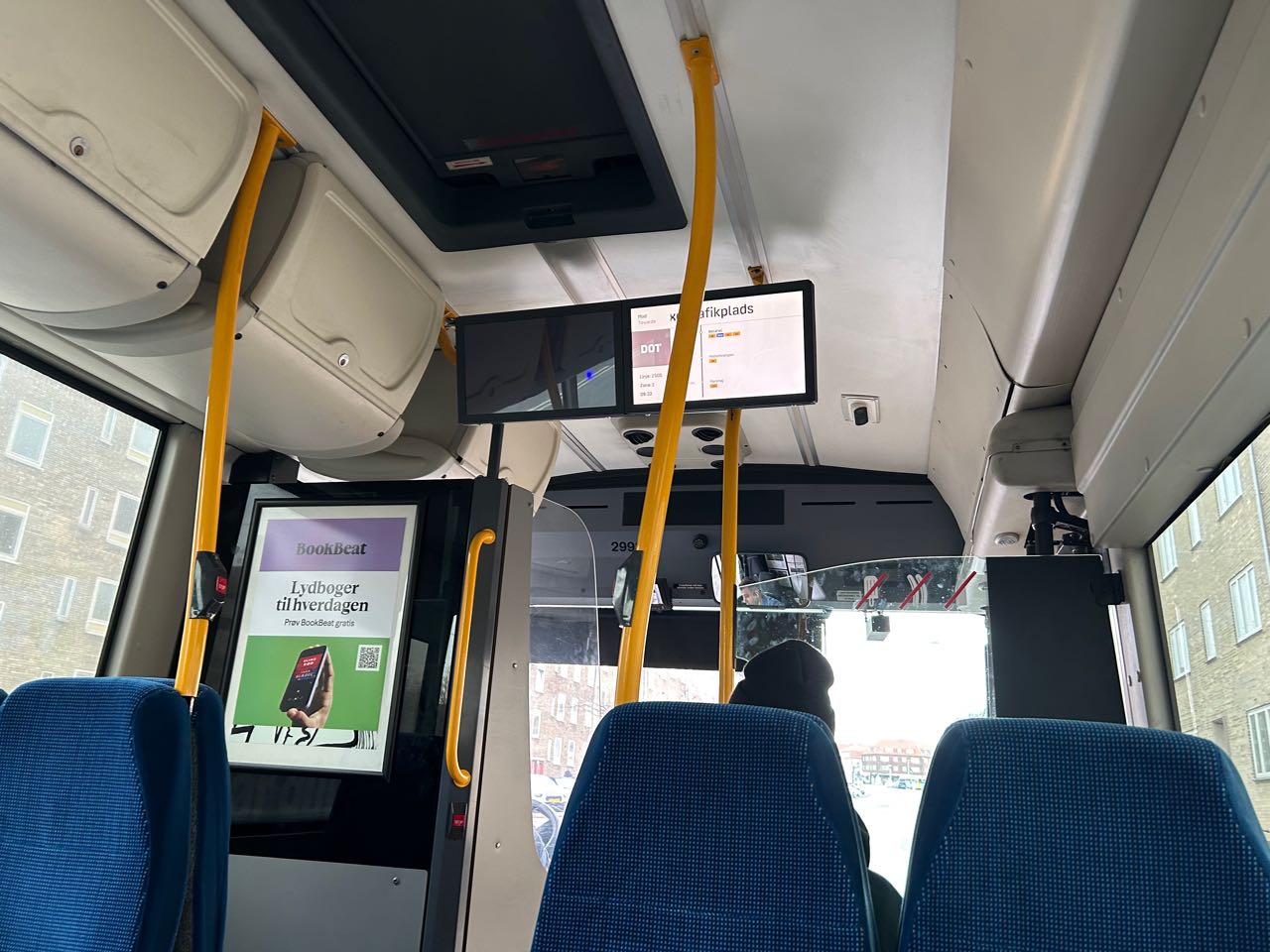 Touch Monitor, Industrial Monitor for bus application - TAICENN